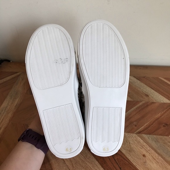 Steve Madden | Snake Print Sahary Slip On Sneaker - Picture 4 of 6